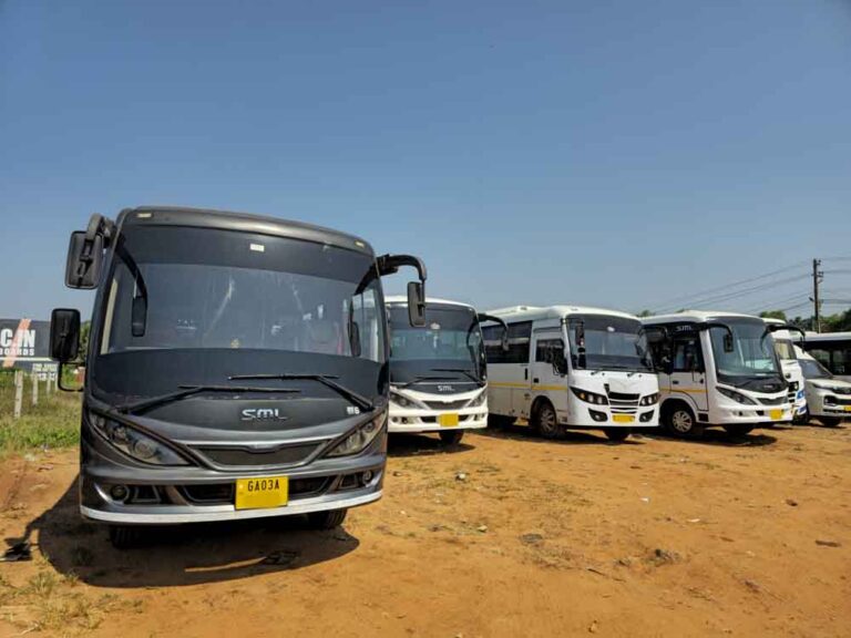 AC Mini Bus – 20 Seater